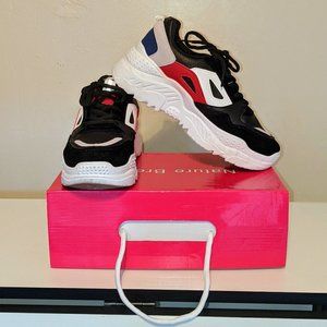 Platform sneakers